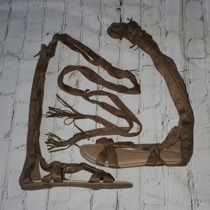 wild diva lounge Leg Wrap Gladiator Strap Up Sandals brown size 7